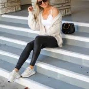 adidas swift run pale nude